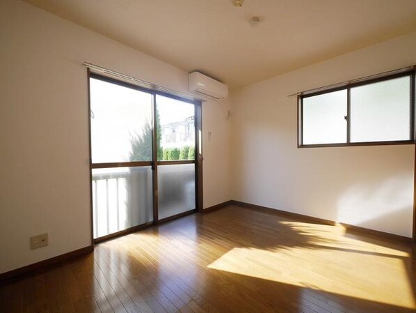 アドニス・015の物件内観写真